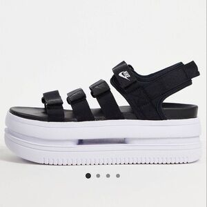 Nike Icon Classic platform sandals in black/white
